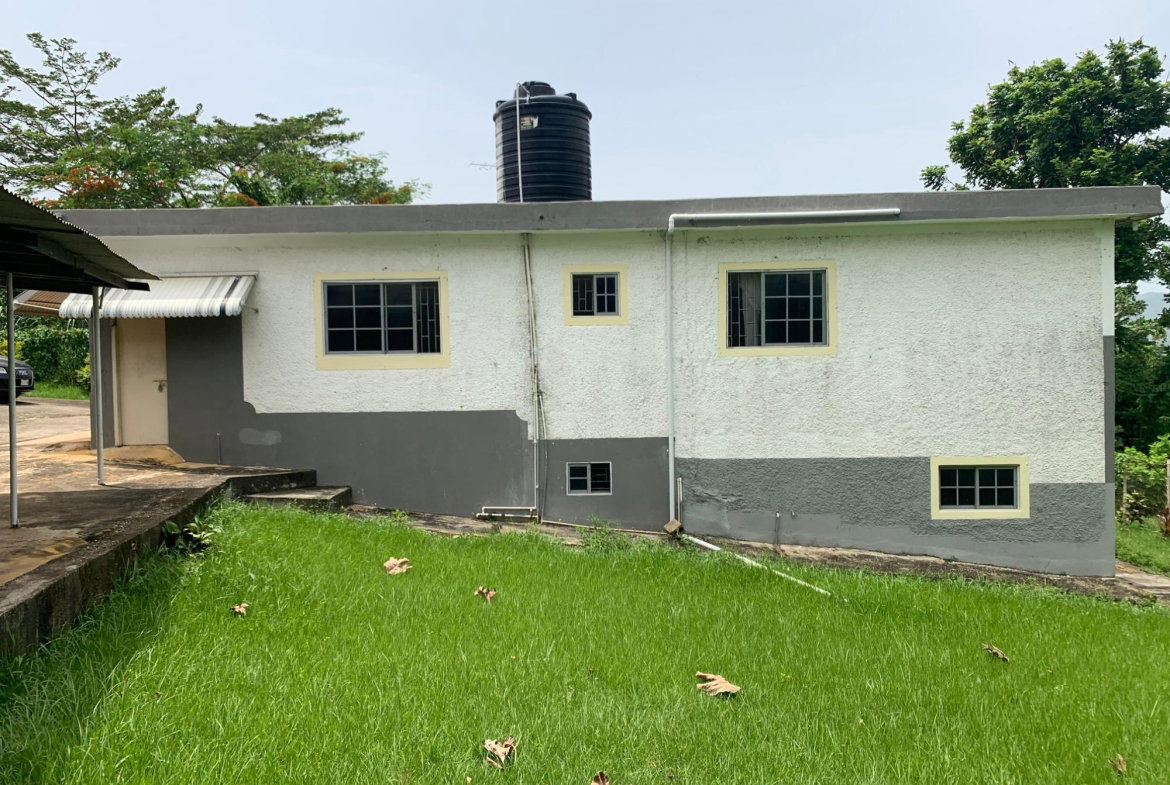 Ninth image of 1-0 Victoria District in Linstead, St. Catherine, Jamaica - property is For Sale