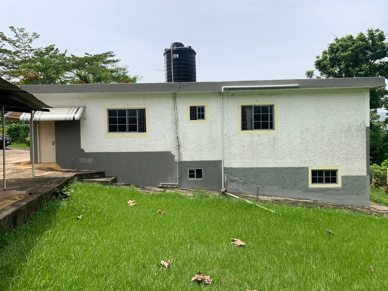 Ninth image of 1-0 Victoria District in Linstead, St. Catherine, Jamaica - property is For Sale