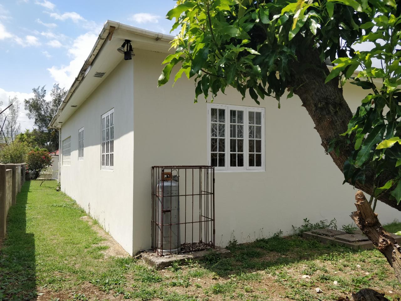Twenty-First image of Fairfield Drive in May Pen, Clarendon, Jamaica - property is For Sale