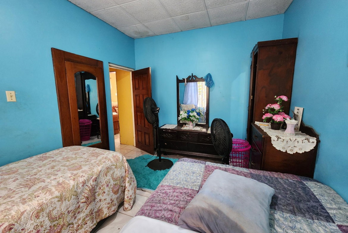 Thirteenth image of 43 Toronto Avenue in Kingston 10, St. Andrew, Jamaica - property is For Sale