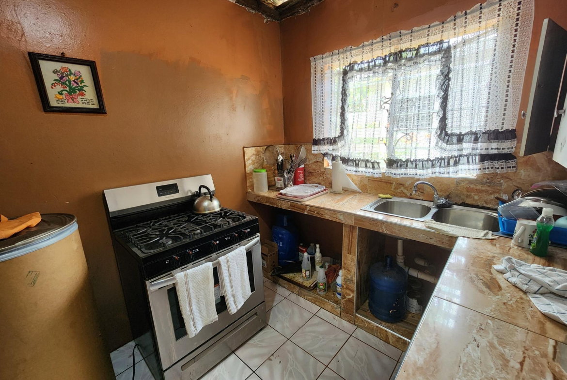 Nineteenth image of 43 Toronto Avenue in Kingston 10, St. Andrew, Jamaica - property is For Sale