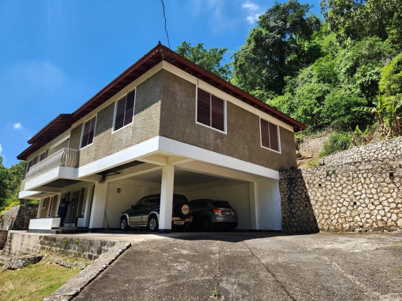 First image of Lipscombe Avenue in Kingston 9, St. Andrew, Jamaica - property is For Sale