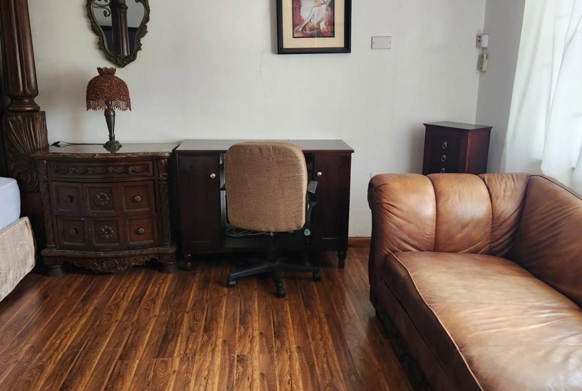 Thirteenth image of 12 Ravinia Terrace Kingston in Kingston 6, St. Andrew, Jamaica - property is For Rent