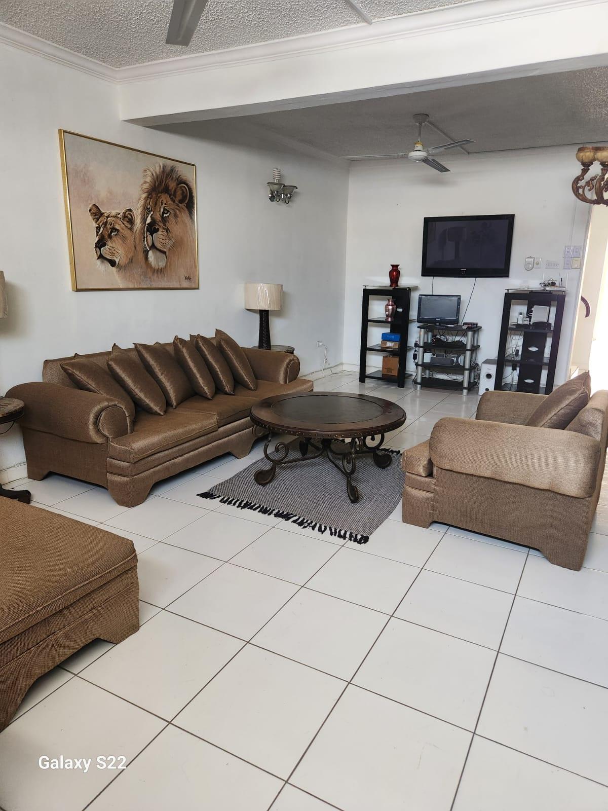 Third image of 12 Ravinia Terrace Kingston in Kingston 6, St. Andrew, Jamaica - property is For Rent