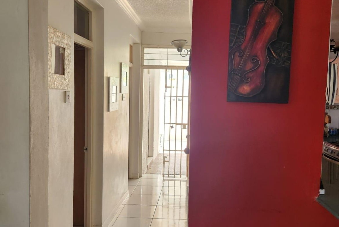 Sixth image of 12 Ravinia Terrace Kingston in Kingston 6, St. Andrew, Jamaica - property is For Rent