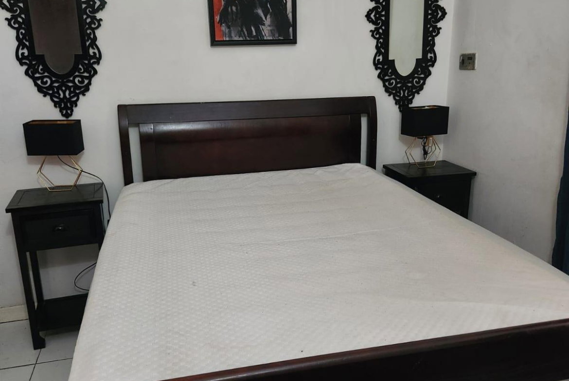 Tenth image of 12 Ravinia Terrace Kingston in Kingston 6, St. Andrew, Jamaica - property is For Rent