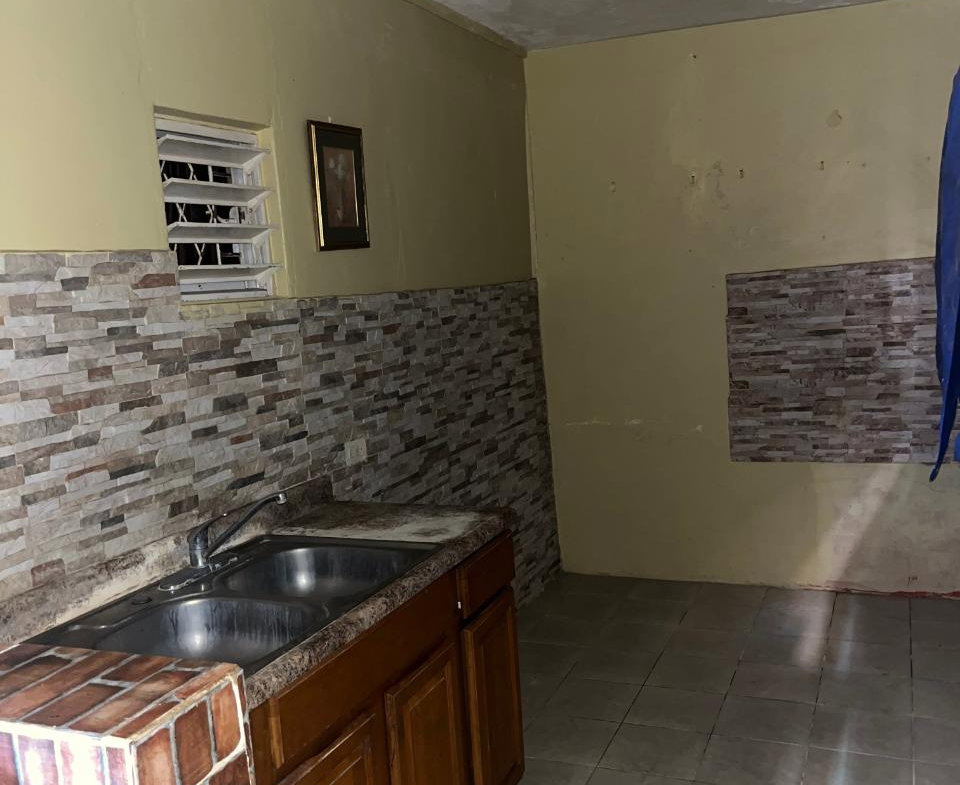 Eleventh image of 113 sw 28th Way in Greater Portmore, St. Catherine, Jamaica - property is For Sale