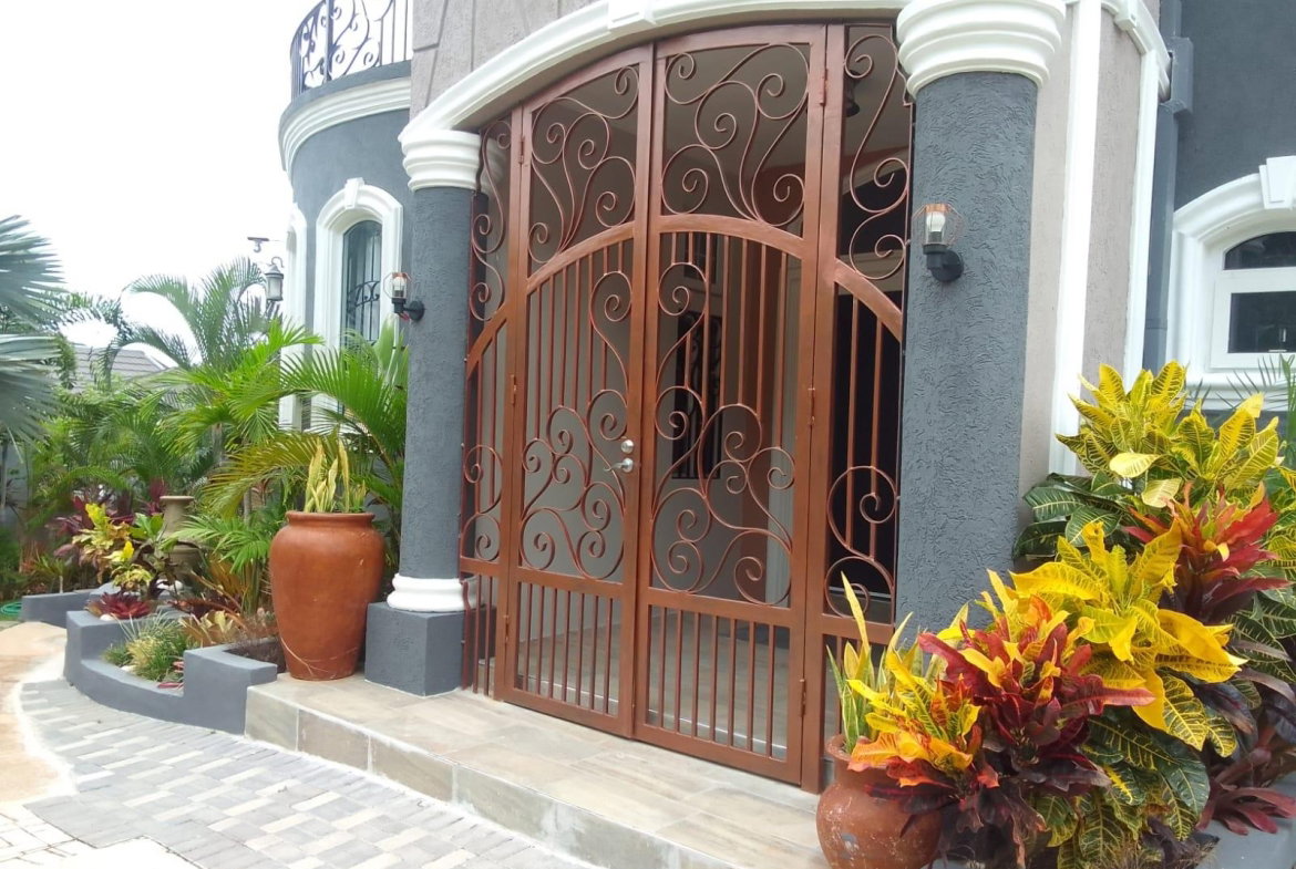 Fourteenth image of 12 South Ambassador Heights in Kingston 8, St. Andrew, Jamaica - property is For Rent