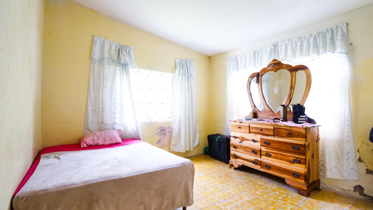 Seventh image of 5-dupont Ave Red Hills Gardens, Kingst in Kingston 20, St. Andrew, Jamaica - property is For Sale