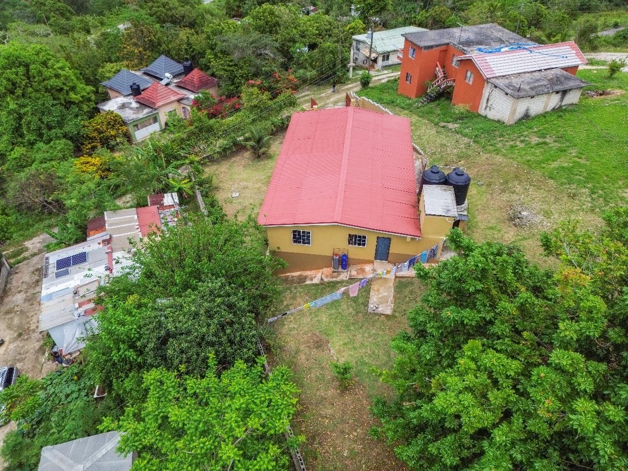 Eleventh image of 7a Balcarres Road in Mandeville, Manchester, Jamaica - property is For Sale