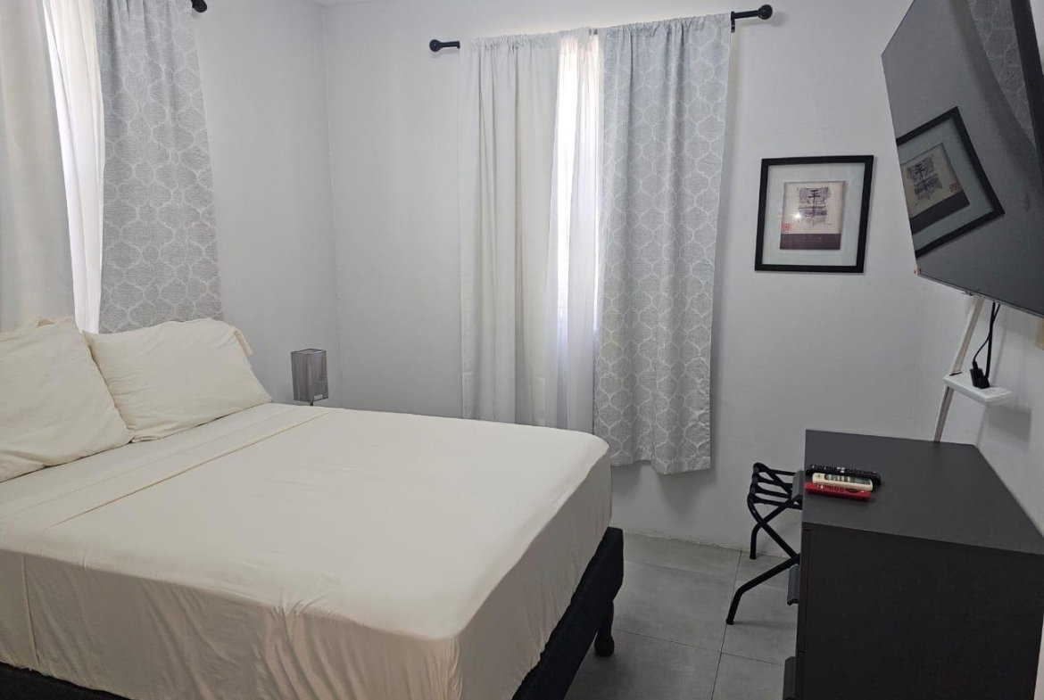 Eighth image of 17 Meadowland Drive in Kingston 19, St. Andrew, Jamaica - property is For Sale