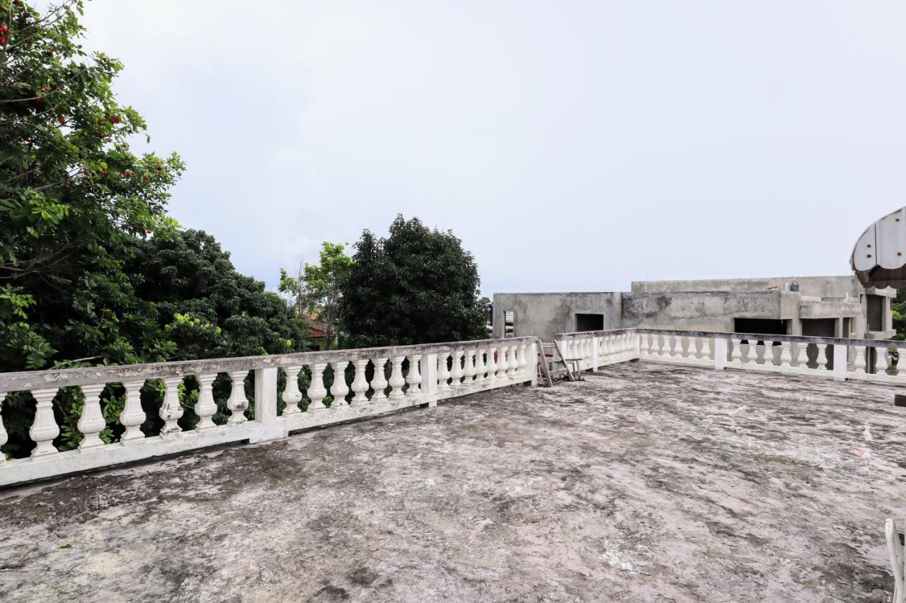 Eighteenth image of 10 Ingleside Heights in Mandeville, Manchester, Jamaica - property is For Sale