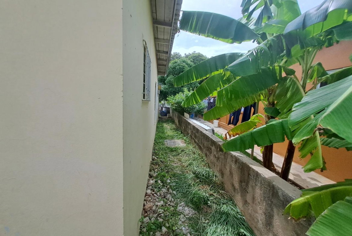 Fourth image of 3 Biscayne Circle West in Passage Fort, St. Catherine, Jamaica - property is For Sale