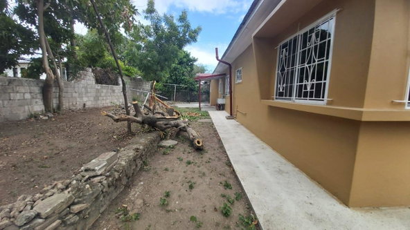 Sixteenth image of 16 Ottawa Avenue, Kingston 6 in Kingston 6, St. Andrew, Jamaica - property is For Sale