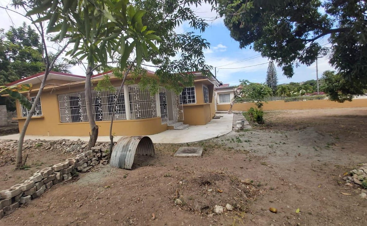 Eighteenth image of 16 Ottawa Avenue, Kingston 6 in Kingston 6, St. Andrew, Jamaica - property is For Sale