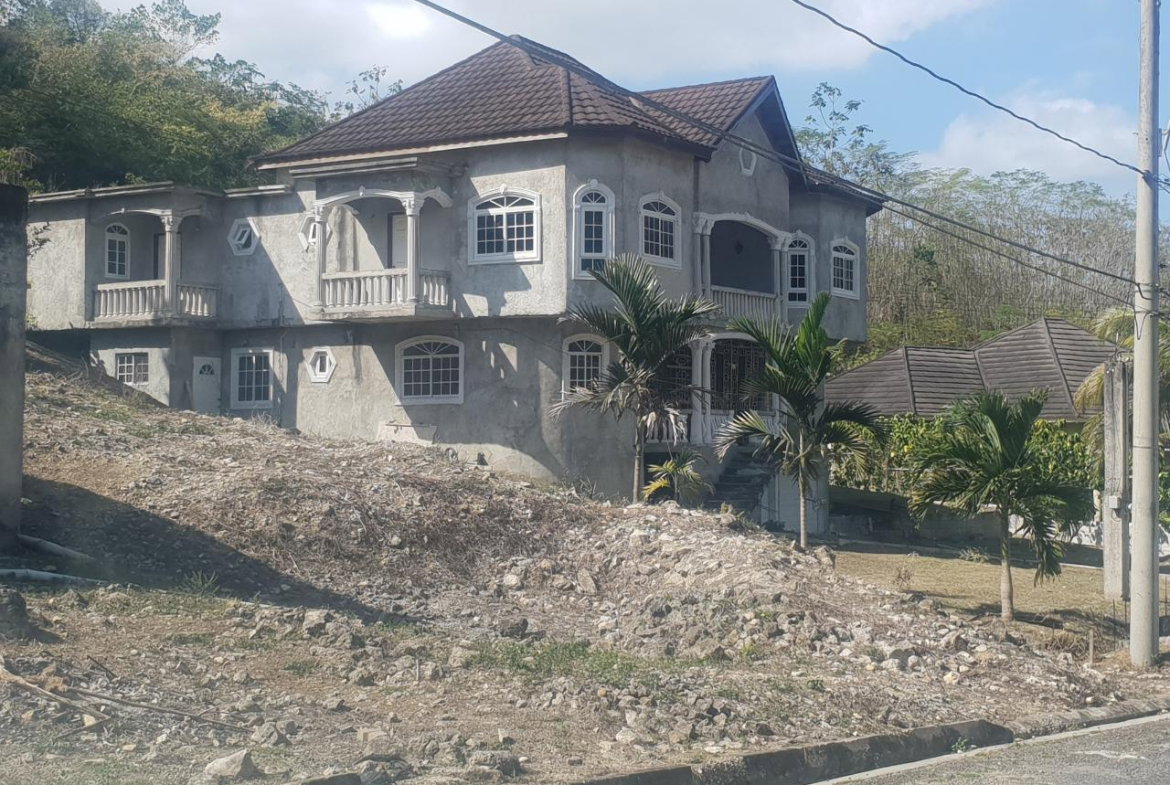 Thirteenth image of Welrik Gardens, Anchovy in Anchovy, St. James, Jamaica - property is For Sale