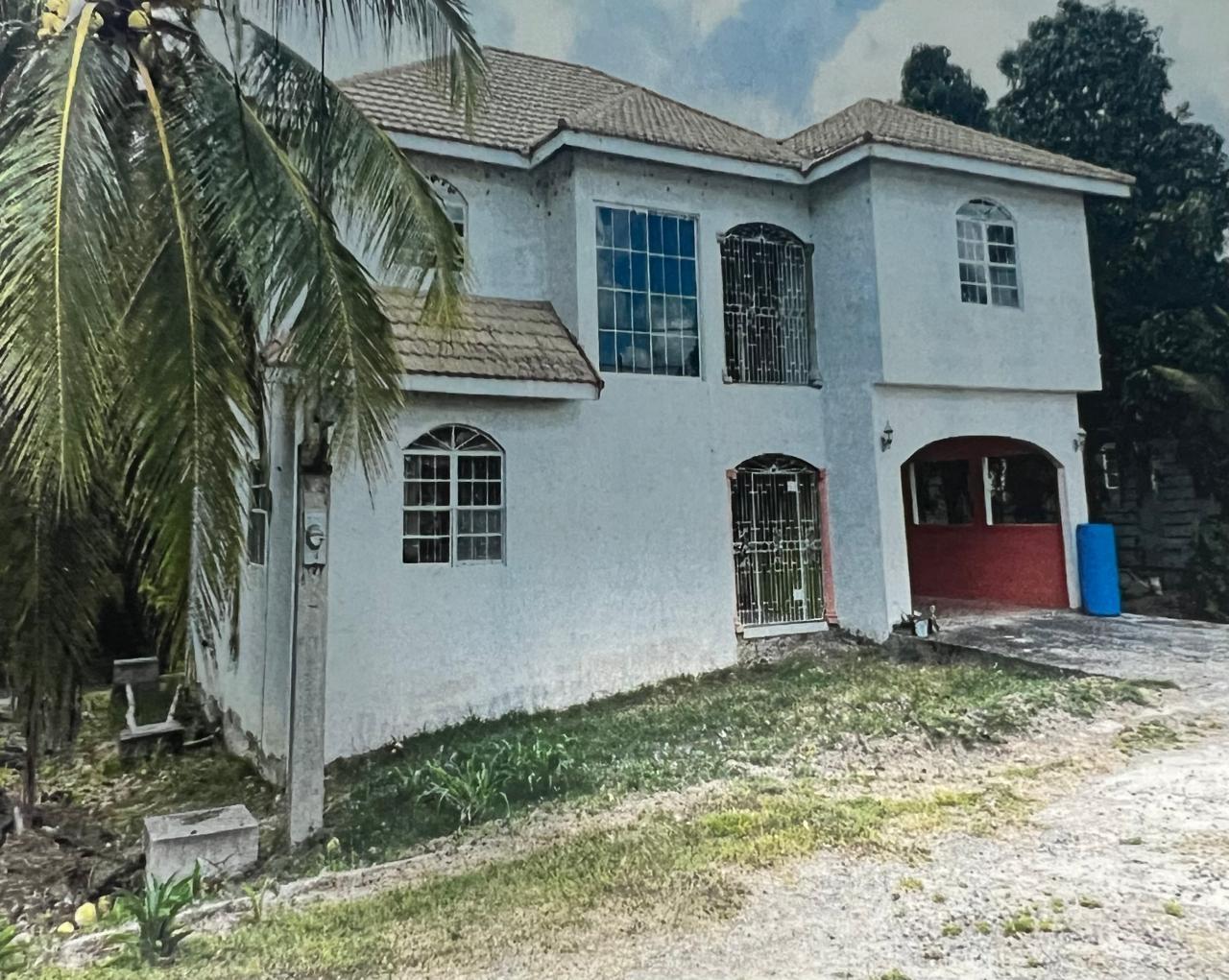 Third image of 173 Royal Close in Palmers Cross, Clarendon, Jamaica - property is For Sale