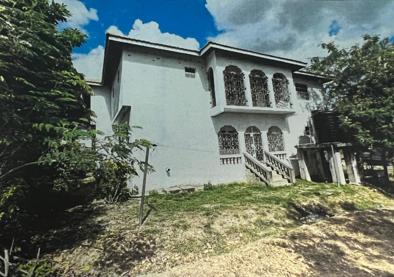 Fourth image of 173 Royal Close in Palmers Cross, Clarendon, Jamaica - property is For Sale