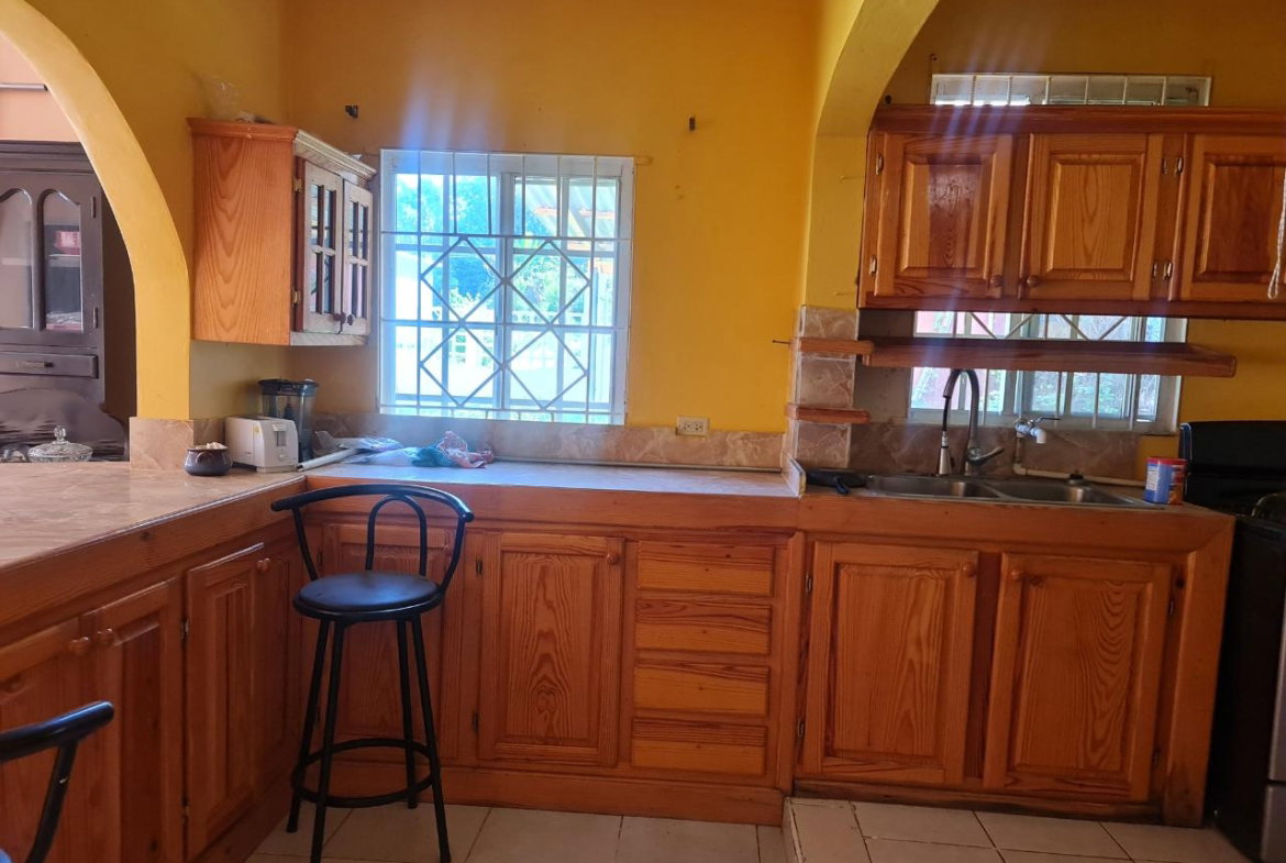 Twelfth image of Longwood, Santa Cruz in Santa Cruz, St. Elizabeth, Jamaica - property is For Sale