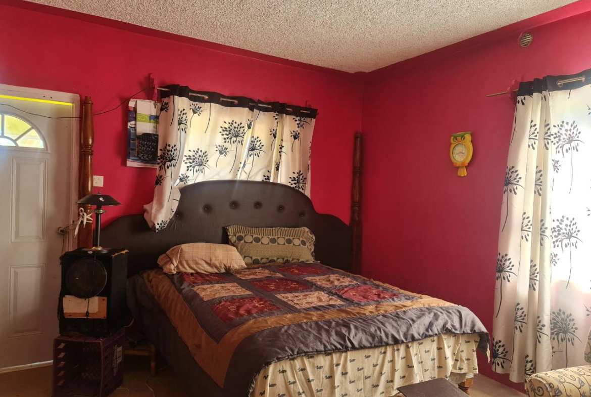 Fifteenth image of Longwood, Santa Cruz in Santa Cruz, St. Elizabeth, Jamaica - property is For Sale