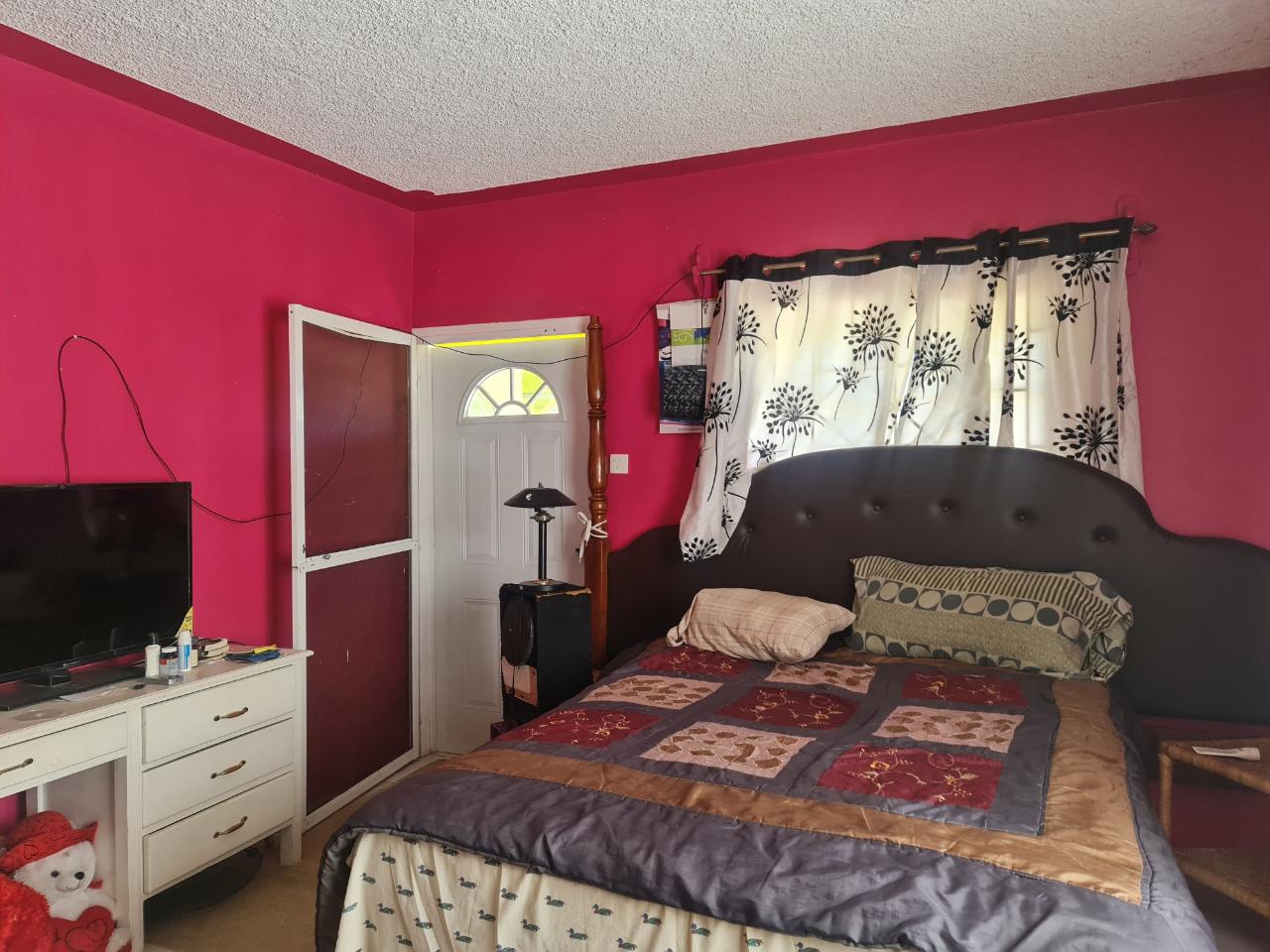 Sixteenth image of Longwood, Santa Cruz in Santa Cruz, St. Elizabeth, Jamaica - property is For Sale