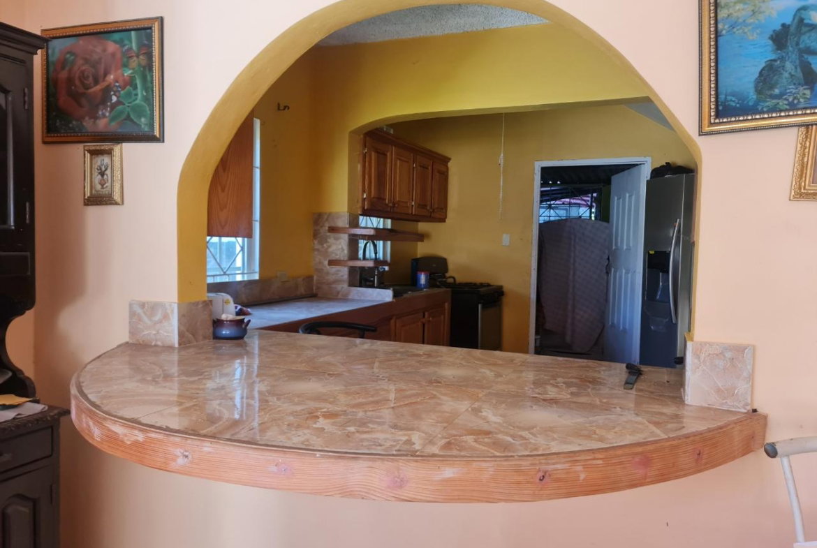 Eighth image of Longwood, Santa Cruz in Santa Cruz, St. Elizabeth, Jamaica - property is For Sale