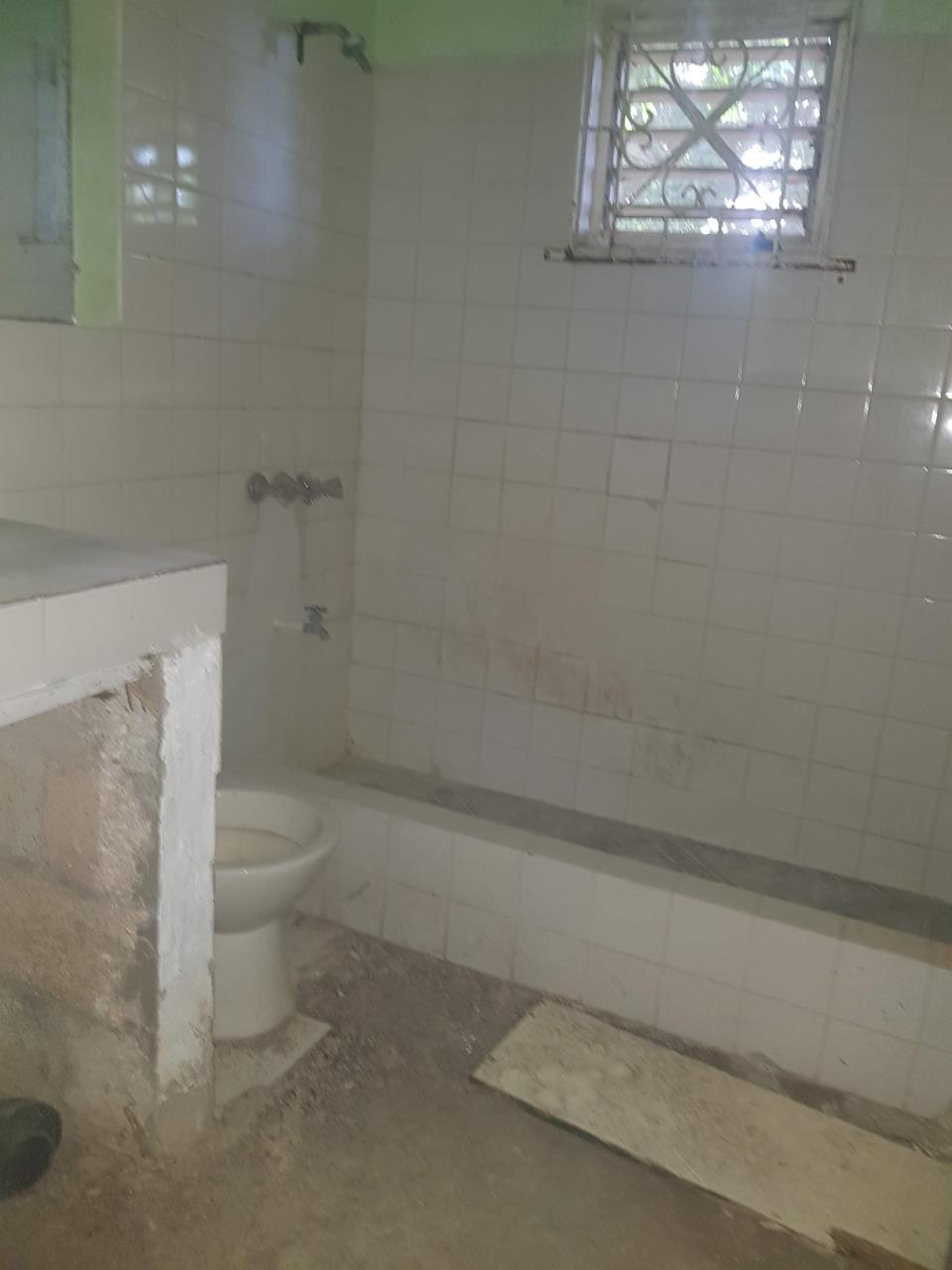Spacious-5-Bedroom-House-for-Sale-in-Marrakech-Huddersfield-Jamaica Twentieth image of Marrakech, Huddersfield in Boscobel, St. Mary, Jamaica - property is For Sale