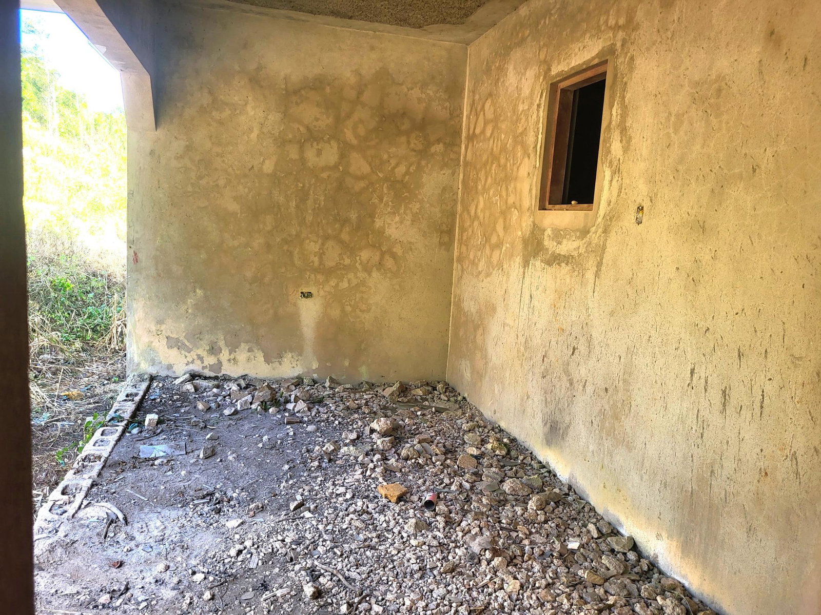 Fifth image of mt Prospect, Manchester in MOUNT PROSPECT, Manchester, Jamaica - property is For Sale