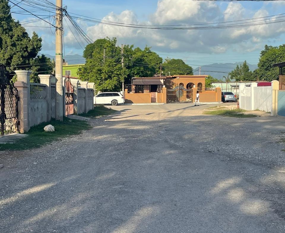 Eleventh image of 6 Bybrook Avenue in Kingston 20, St. Andrew, Jamaica - property is For Sale
