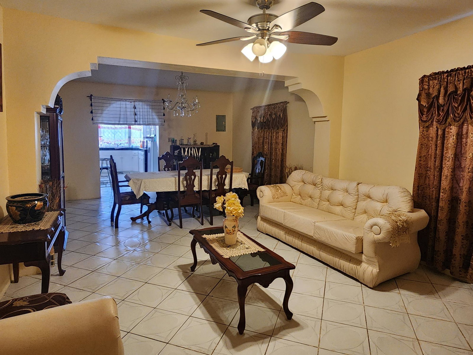 Twenty-Third image of Lues Crescent in Old Harbour, St. Catherine, Jamaica - property is For Sale