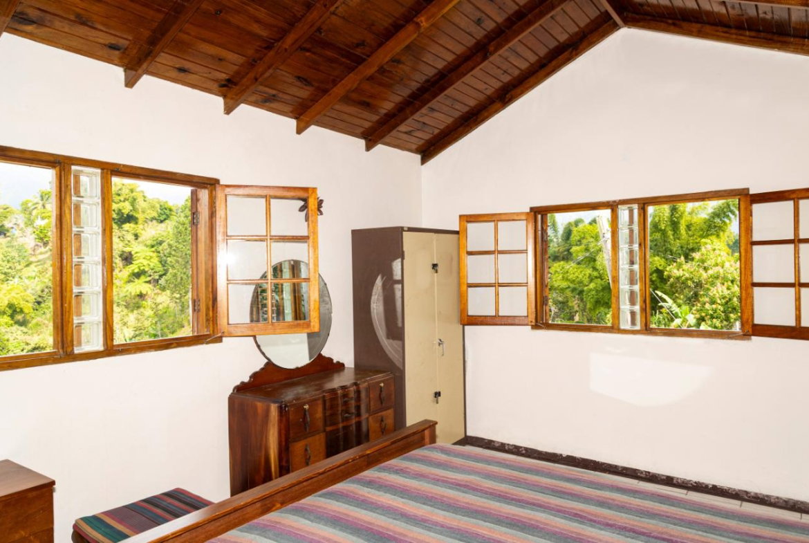 Seventeenth image of Peter's Rock, Woodford in Woodford, St. Andrew, Jamaica - property is For Sale