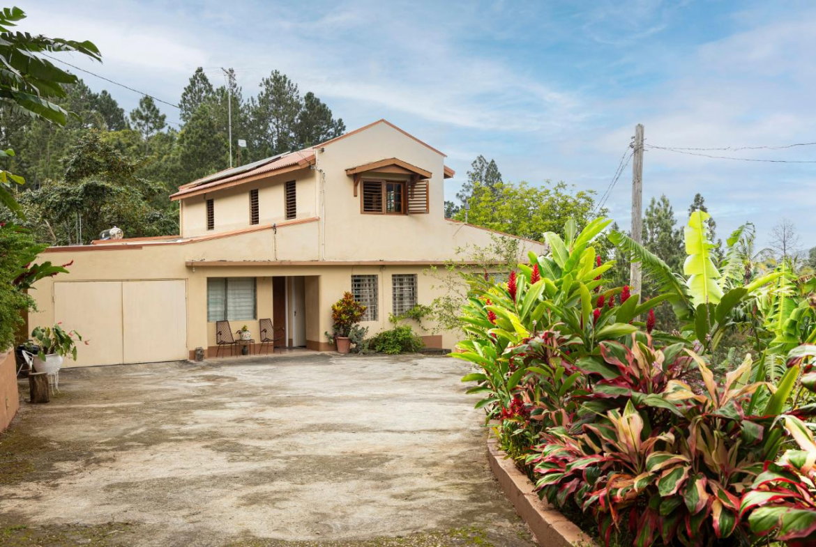 Fourth image of Peter's Rock, Woodford in Woodford, St. Andrew, Jamaica - property is For Sale