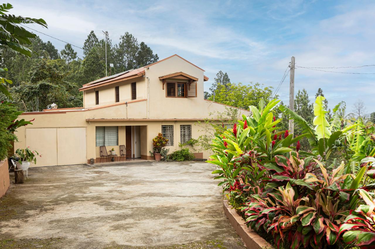 Fourth image of Peter's Rock, Woodford in Woodford, St. Andrew, Jamaica - property is For Sale