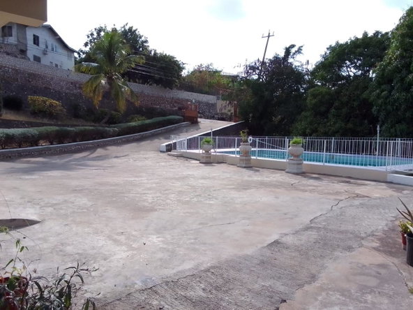 Tenth image of 18 Montclair Drive in Kingston 6, St. Andrew, Jamaica - property is For Rent