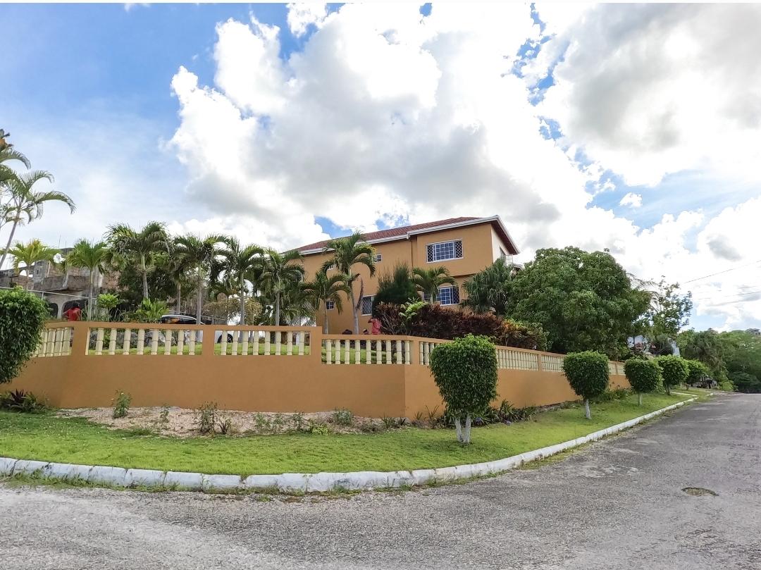 Spacious-6-Bedroom-Home-with-Mountain-Views-in-Ingleside-Mandeville Second image of 210 Kirkview Terrace, Inglesi in Mandeville, Manchester, Jamaica - property is For Sale
