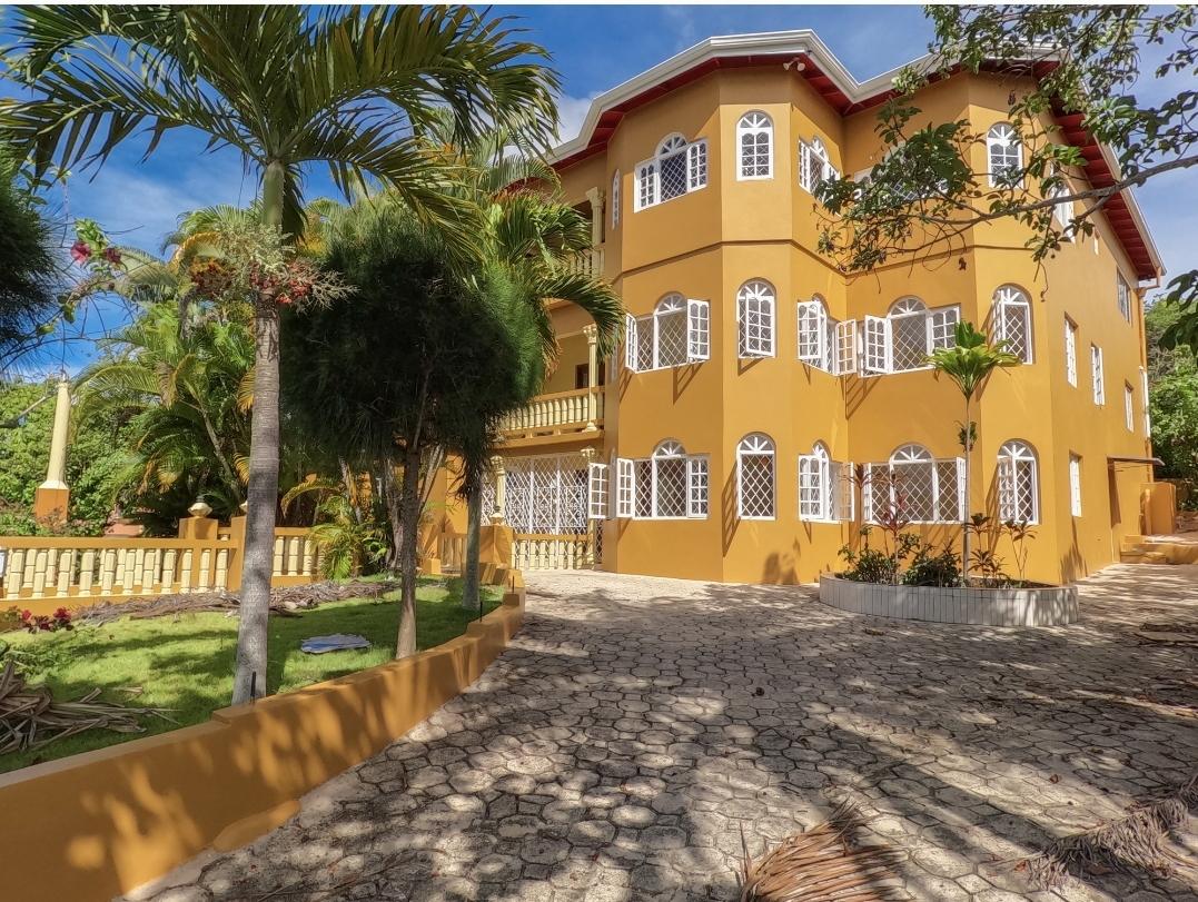 Spacious-6-Bedroom-Home-with-Mountain-Views-in-Ingleside-Mandeville Sixth image of 210 Kirkview Terrace, Inglesi in Mandeville, Manchester, Jamaica - property is For Sale