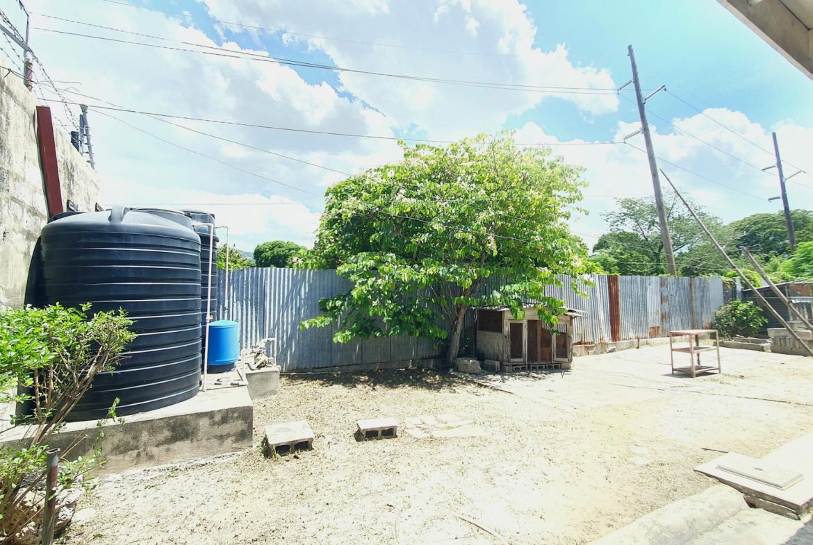 Sixth image of 5 Toronto Avenue in Kingston 10, St. Andrew, Jamaica - property is For Sale