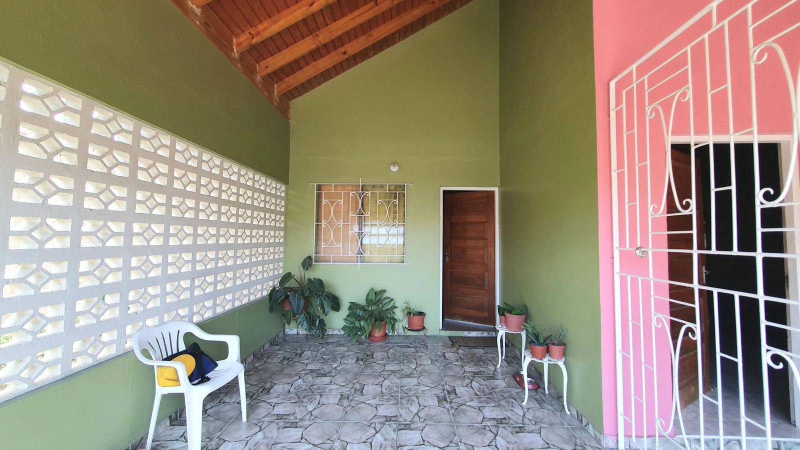 Tenth image of 5 Toronto Avenue in Kingston 10, St. Andrew, Jamaica - property is For Sale