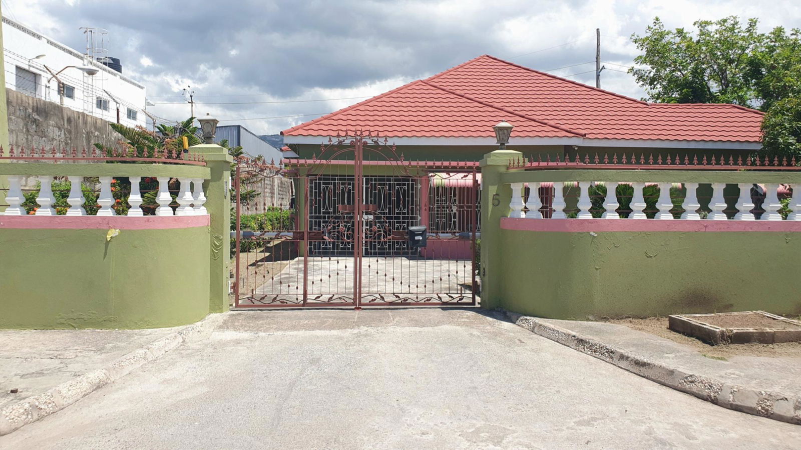 First image of 5 Toronto Avenue in Kingston 10, St. Andrew, Jamaica - property is For Sale