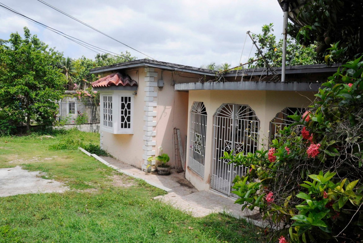 Second image of 25 Tucker Drive in Irwin, St. James, Jamaica - property is For Sale