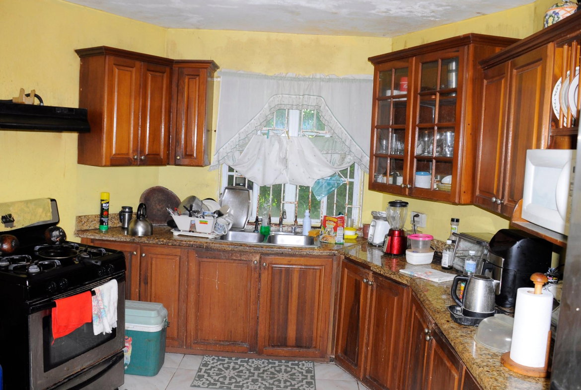 Seventh image of 25 Tucker Drive in Irwin, St. James, Jamaica - property is For Sale