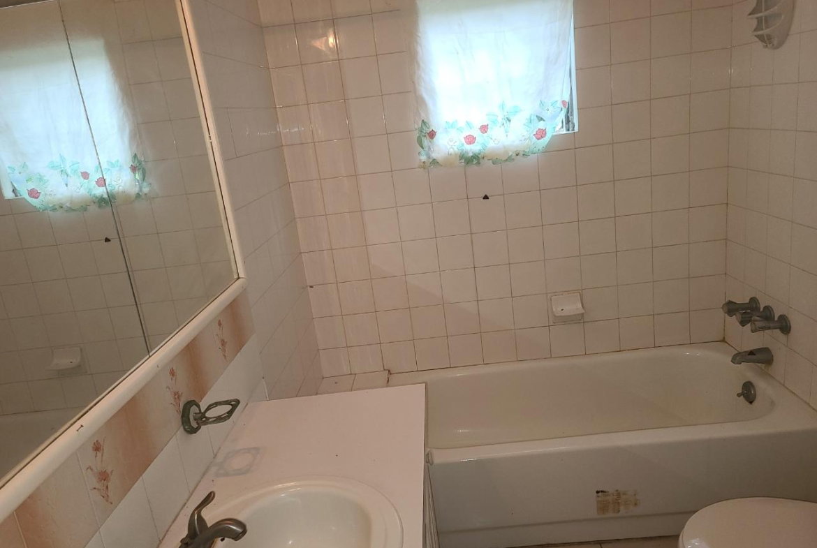 Eighteenth image of Smithfield, Sav in Savanna-La-Mar, Westmoreland, Jamaica - property is For Sale