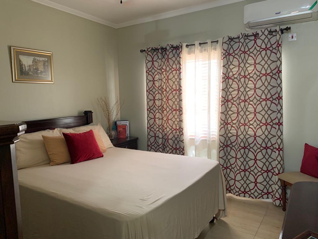 Fifteenth image of 14-1d Essex Avenue in Barbican, St. Andrew, Jamaica - property is For Rent