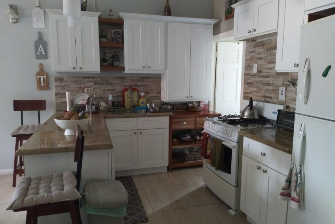 Fourth image of 14-1d Essex Avenue in Barbican, St. Andrew, Jamaica - property is For Rent