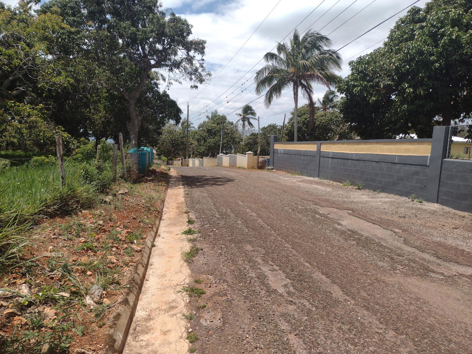 Spacious-Bungalow-for-Sale-in-Fairfield-Lincoln-Jamaica Twelfth image of Fairfield, Lincoln in Hatfield, Manchester, Jamaica - property is For Sale