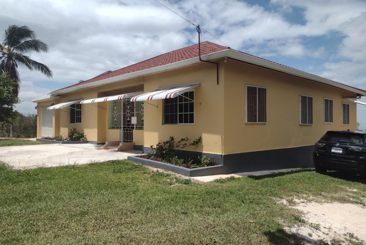 Fourth image of Fairfield, Lincoln in Hatfield, Manchester, Jamaica - property is For Sale