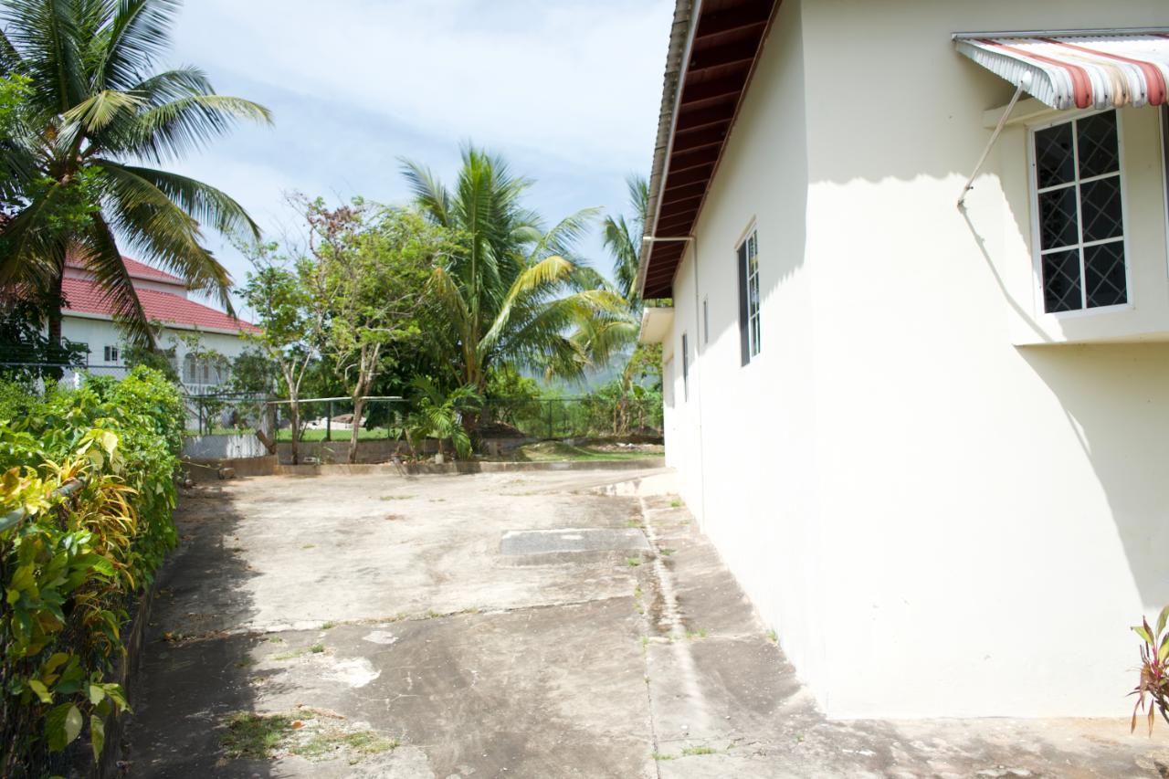 Seventeenth image of 9 Bougainvillea Drive in Santa Cruz, St. Elizabeth, Jamaica - property is For Sale