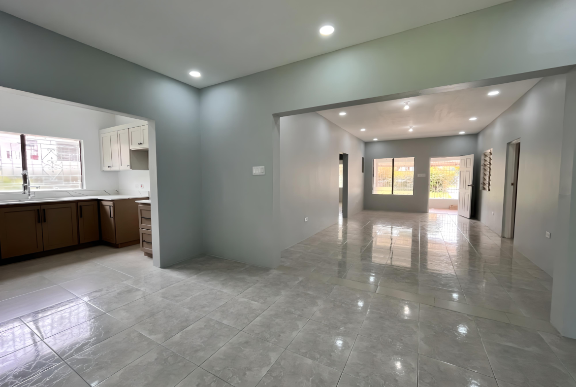 Second image of 3 Bowerbank Avenue in Red Hills, St. Andrew, Jamaica - property is For Rent