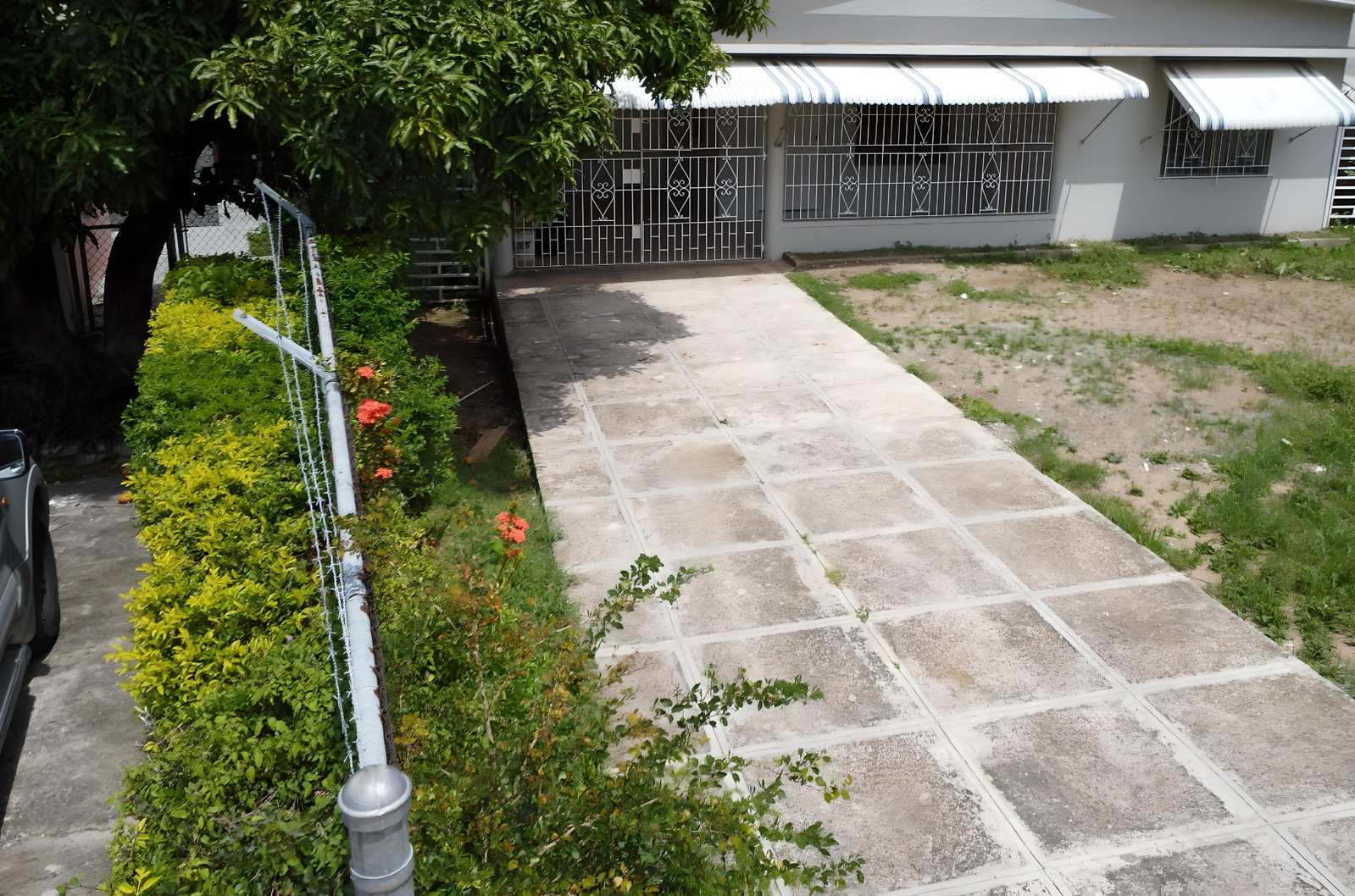 Twelfth image of 3 Bowerbank Avenue in Red Hills, St. Andrew, Jamaica - property is For Rent
