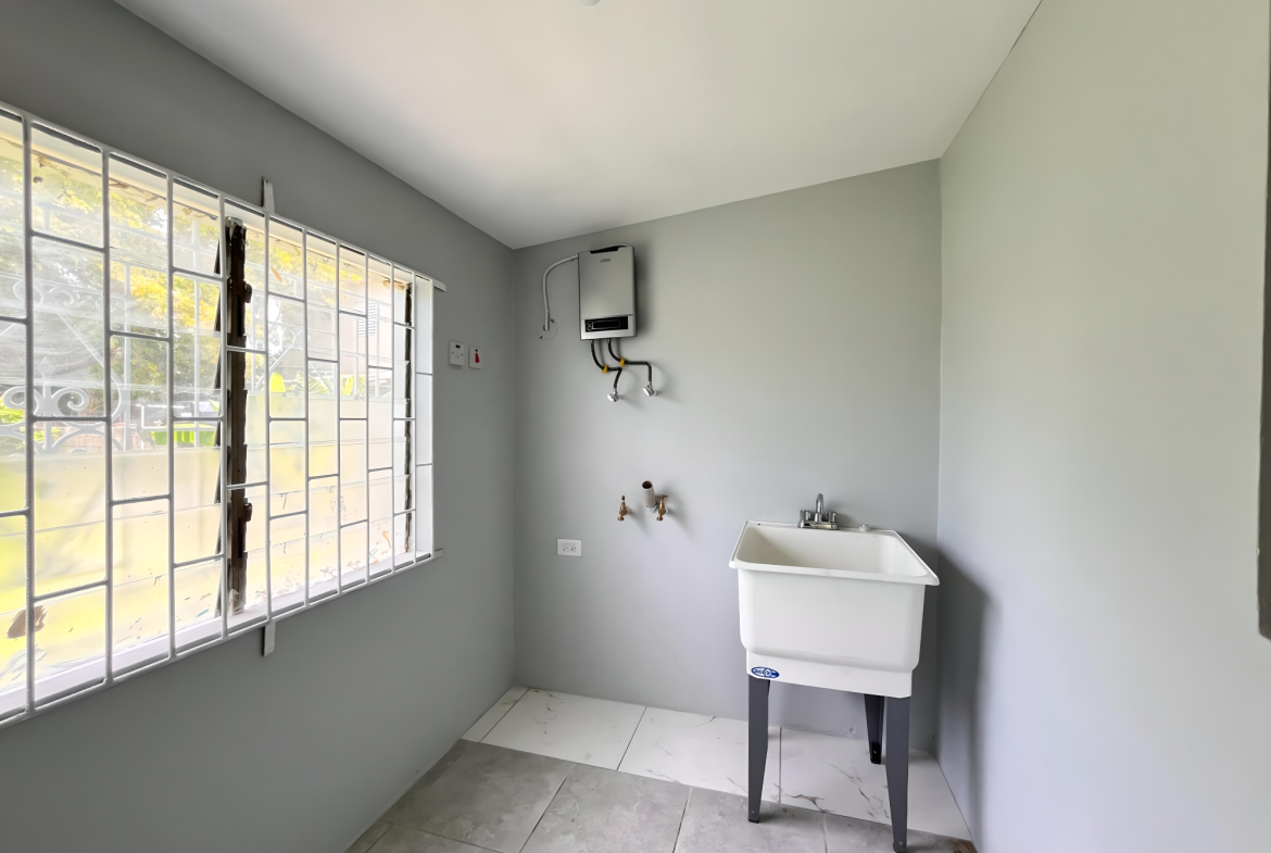 Ninth image of 3 Bowerbank Avenue in Red Hills, St. Andrew, Jamaica - property is For Rent